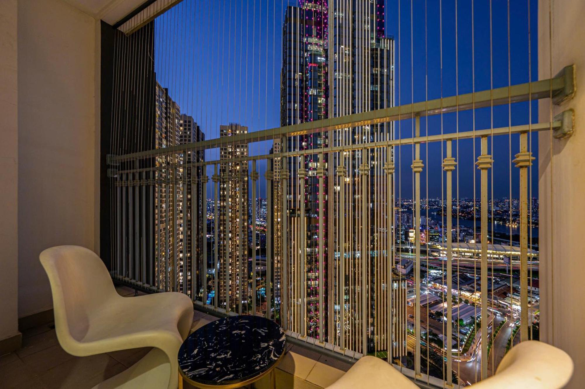 Luxury Apartment At Vinhomes Central Park Cidade de Ho Chi Minh Exterior foto